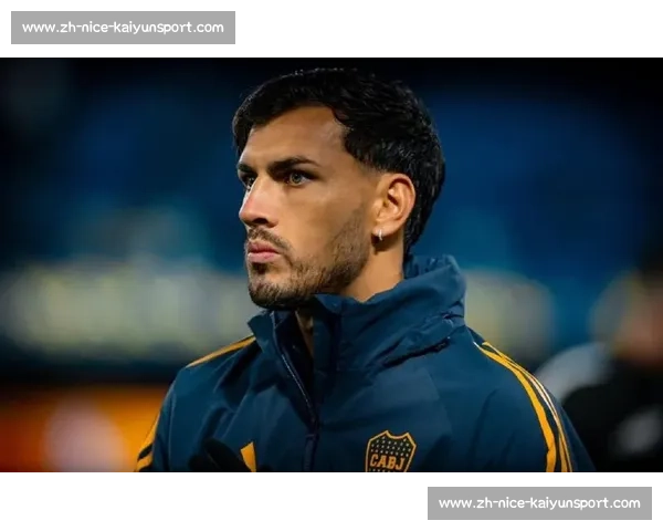 博卡激活 350 万欧解约金!帕雷德斯回归身披 5 号,中场核心再塑辉煌 博卡激活 350 万欧解约金!帕雷德斯回归身披 5 号,中场核心再塑辉煌