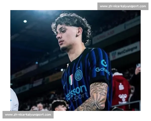 斯基拉：狼队敲定 21 岁西班牙边锋，费尔 - 洛佩斯签约至 2030 年