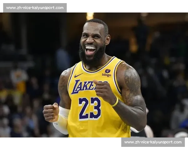 新秀詹姆斯 25 分羞辱 DPOY！阿泰回忆经典对抗：他天生就是国王