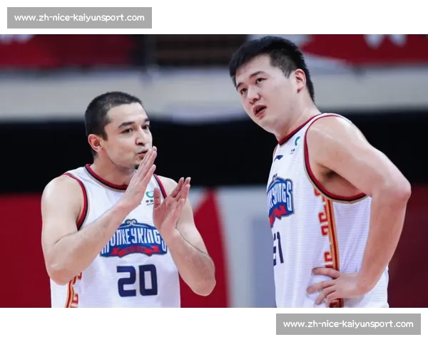 CBA夏季转会窗口：各队球员交易与签约动态